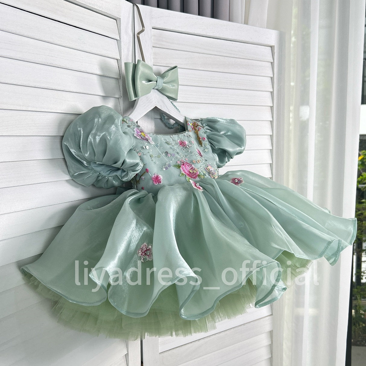 Baby Girl Christening Dress – Puffy Princess Tulle Gown